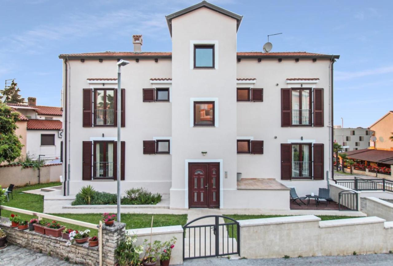 Apartments Villa Alba Poreč Dış mekan fotoğraf