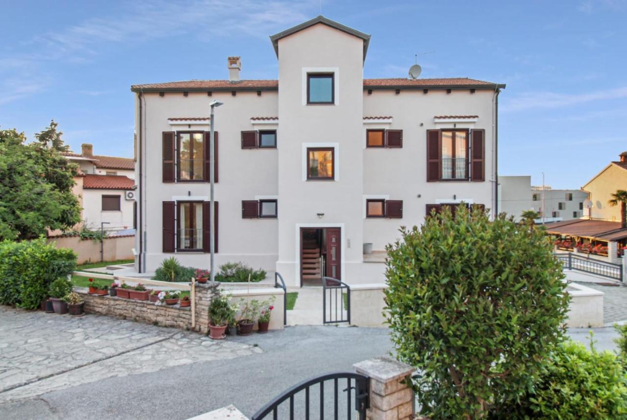 Apartments Villa Alba Poreč Dış mekan fotoğraf