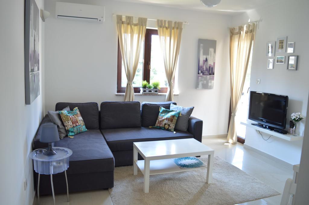 Apartments Villa Alba Poreč Dış mekan fotoğraf