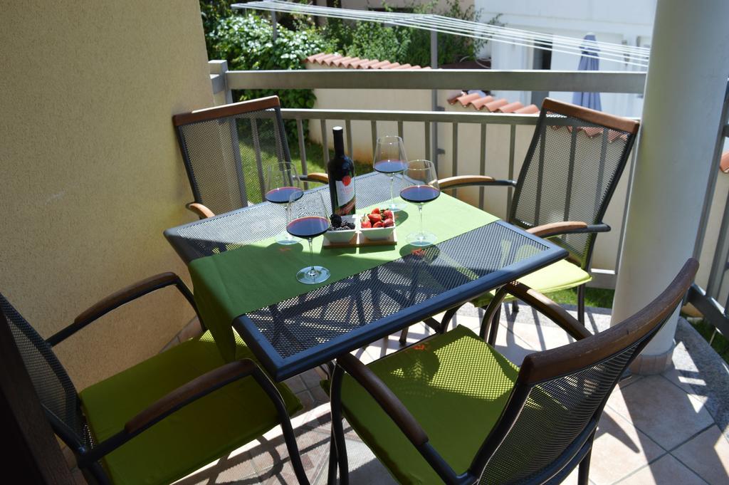 Apartments Villa Alba Poreč Dış mekan fotoğraf