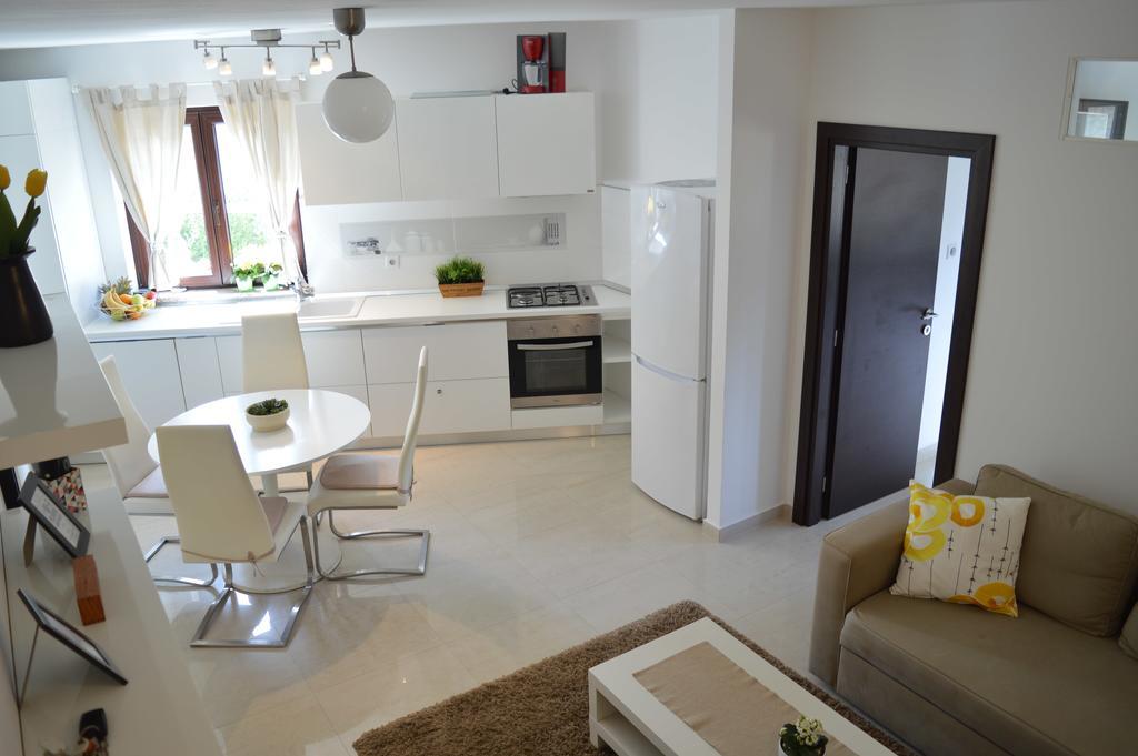 Apartments Villa Alba Poreč Dış mekan fotoğraf