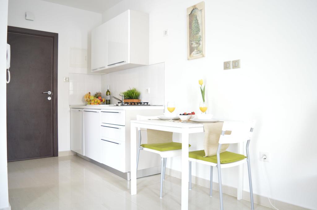 Apartments Villa Alba Poreč Dış mekan fotoğraf